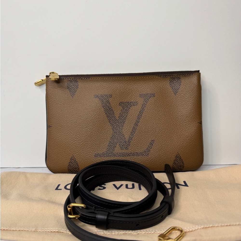 Louis Vuitton Reverse Monogram Giant Double Zip Pochette
